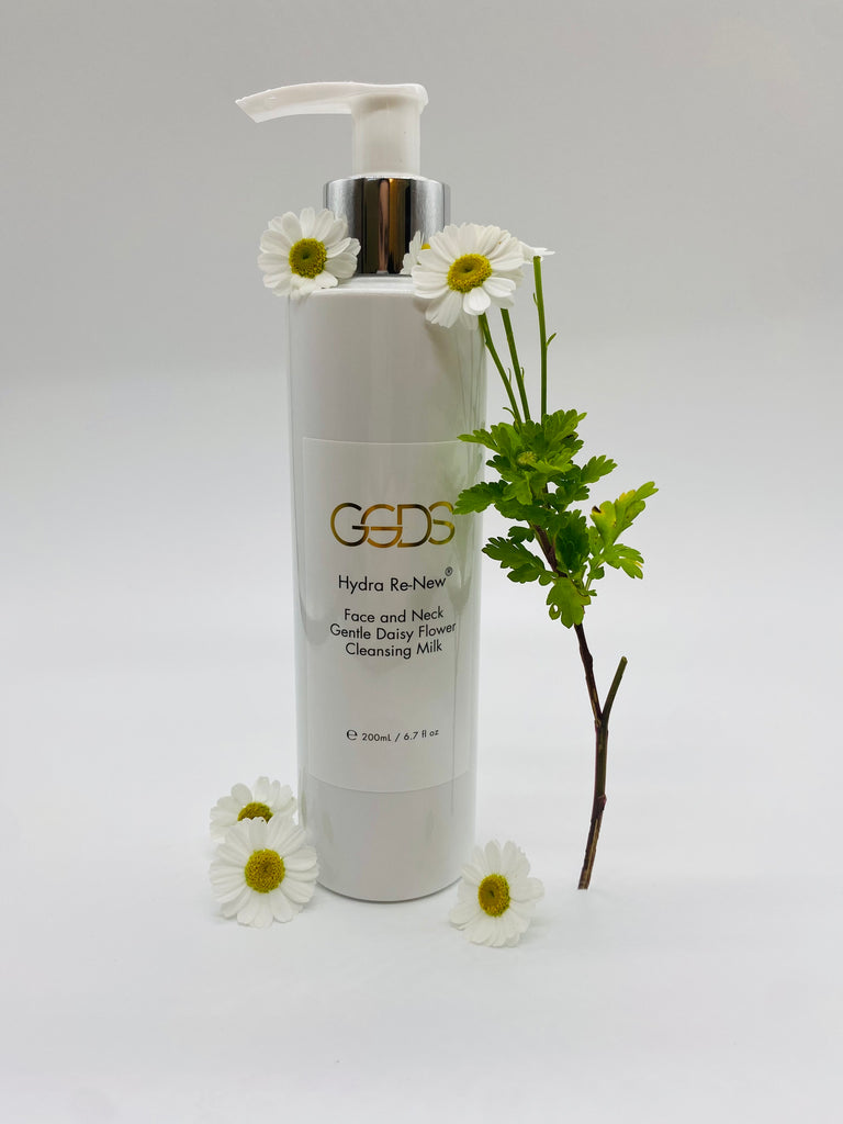 Hydra Re-New® Face and Neck Gentle Daisy Flower Cleansing Milk